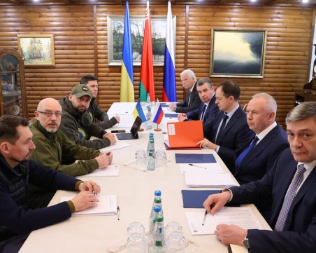 Делегатите на Русия и Украйна вече са в Истанбул за нови преговори