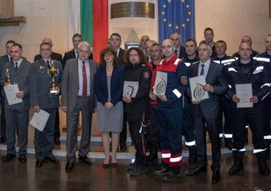 За 27 и пореден път бяха наградени победителите в конкурса Пожарникар