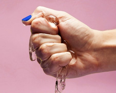 Открийте нови приключения в леглото с лубриканти