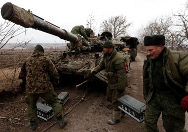Засега руснаците не изтеглят войските си от областите Киев и
