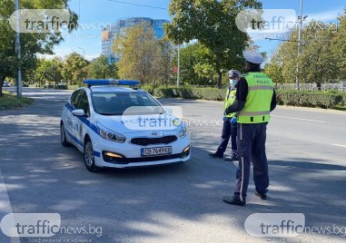Трима пияни и дрогирани мъже са хванати да шофират в