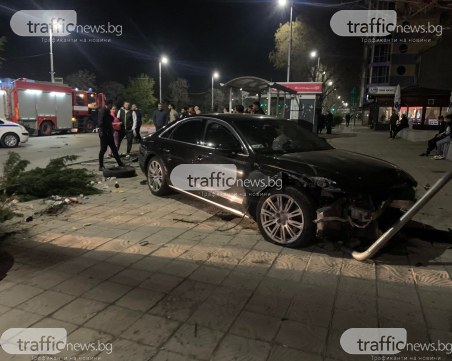 19-годишен е бил зад волана на скъпарското 