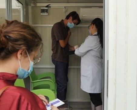 Проф. Гигов: Ваксинацията за COVID трябва да е задължителна