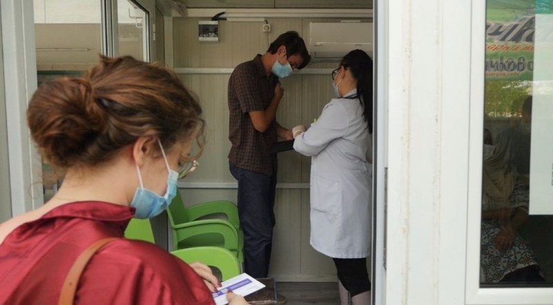 „Ваксинацията за коронавируса трябва да е задължителна“, смята проф. д-р