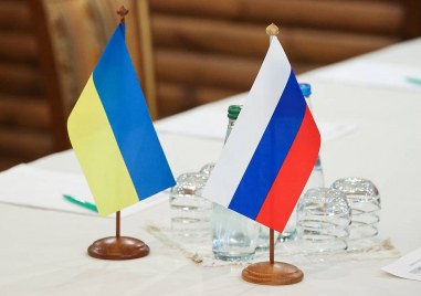 Разговорите между делегациите на Русия и Украйна бяха подновени онлайн