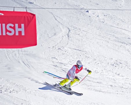 Алберт Попов и Юлия Златкова спечелиха титлите в слалома от държавното първенство