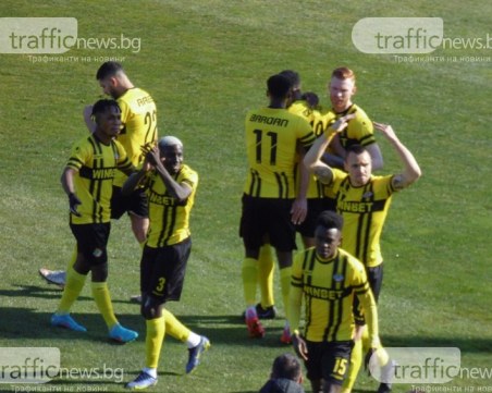 Вижте 11-те на Ботев и Лудогорец