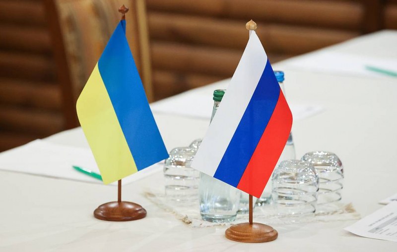 Разговорите между делегациите на Русия и Украйна бяха подновени онлайн,