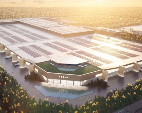 За две седмици акциите нa Tesla скочиха с 42%