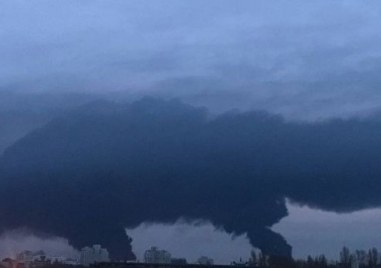 Серия експлозии проехтяха в южния украински пристанищен град Одеса съобщава