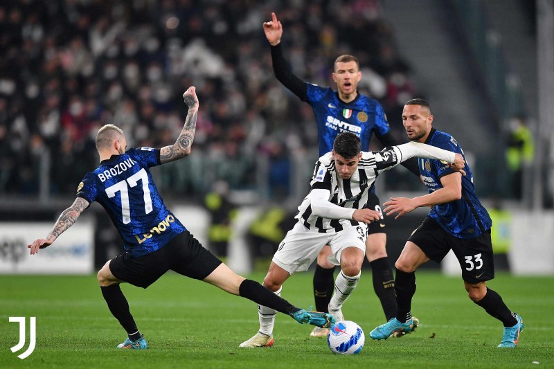Ювентус загуби домакинството си на Интер с 0:1 и се