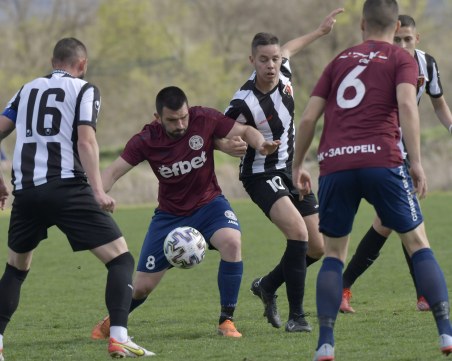 Дубълът на Локомотив загуби в последните минути от Загорец