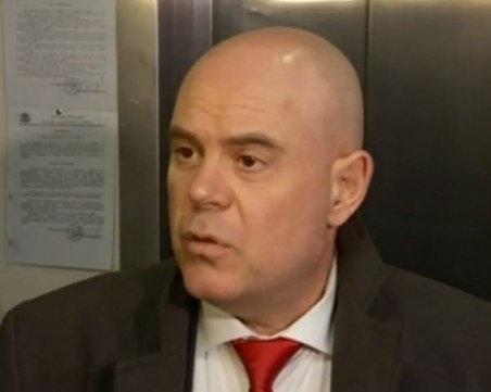 Гешев: Ако Прокуратурата беше към МВР, българите щяха да са в опасност