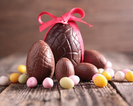 Изтеглиха най-известните шоколадови яйца от британския пазар заради десетки случаи на салмонела