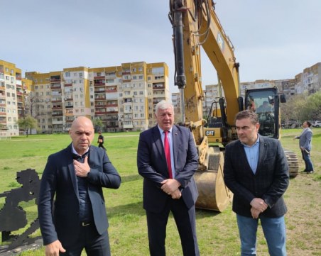 Започна изграждането на нова детска градина в Пловдив, въпреки че парите за нея не достигат