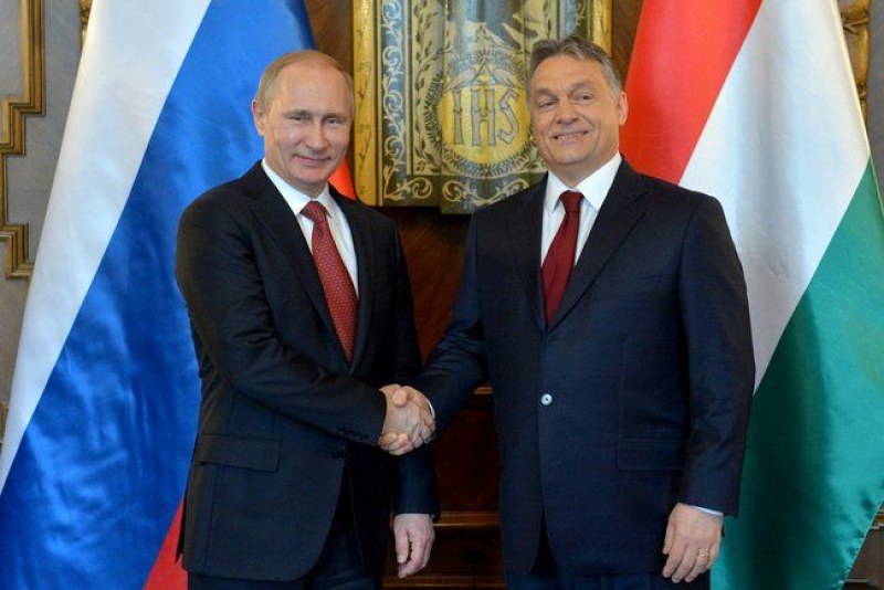 Путин към Орбан: Надявам се, че отношенията между Москва и Будапеща ще укрепнат