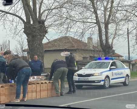 Арестуваните в Графа заради 30 хиляди кутии с цигари