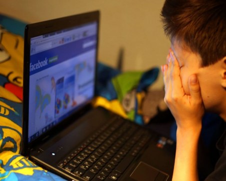 Разбиха престъпна група, разпространявала детска порнография