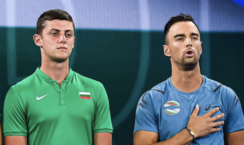 Димитър Кузманов победи Александър Лазаров в български сблъсък на тенис турнира в Португалия