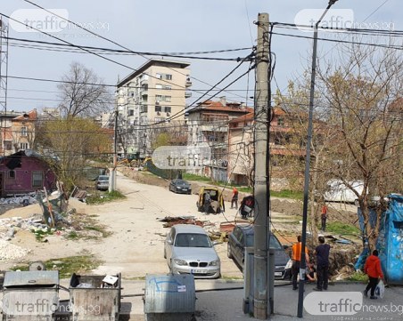 Съдбата на двата центъра на 