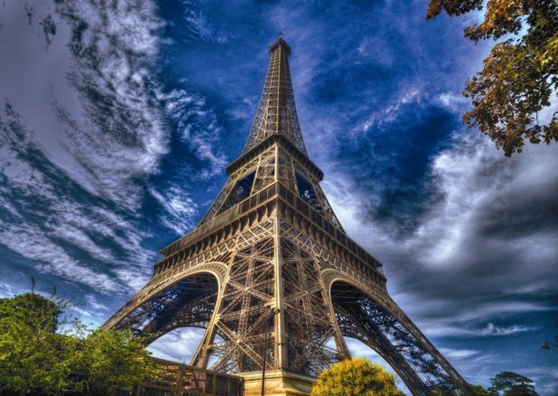 Символът на Франция – Айфеловата кула – носи името на