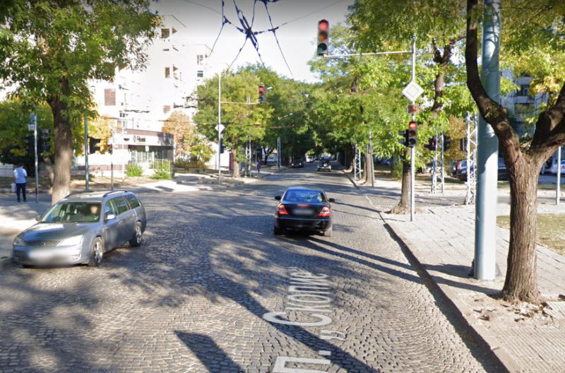 Спират светофарите на кръстовище в Кючука днес