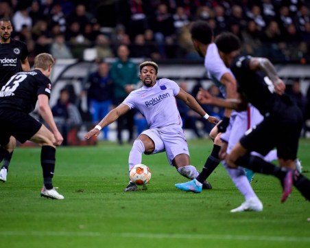 Барселона измъкна равенство в Германия