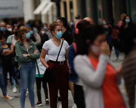 Испания разхлабва напълно мерките