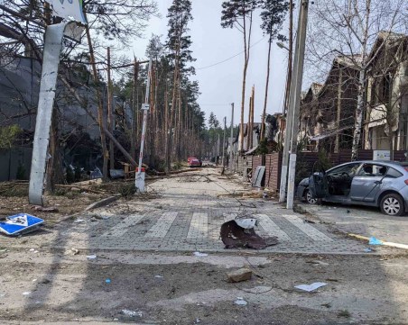 Украински военни са намерили 11 тела в гараж в Гостомел