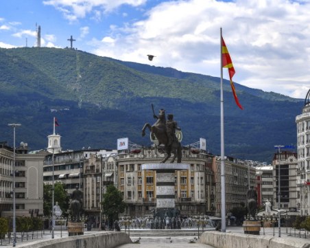 Мостът София - Скопие: 100 000 македонци са с БГ паспорти, но само 3 000 се определят като българи! Защо?