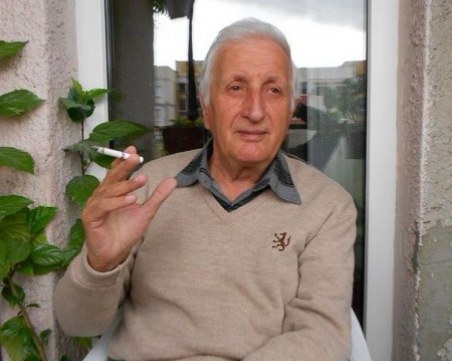 Напусна ни пловдивският журналист Петър Генов