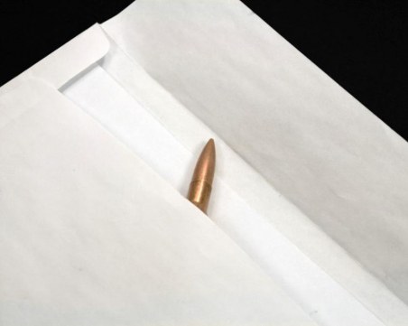 Прокурорът, който получи патрон в плик: Всеки може да влезе в сградата на спецструктурите