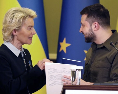 Урсула фон дер Лайен посети Буча