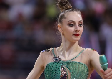 Боряна Калейн спечели златен медал в многобоя по художествена гимнастика