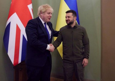 Британският премиер Джонсън Борис e на посещение в Киев където се