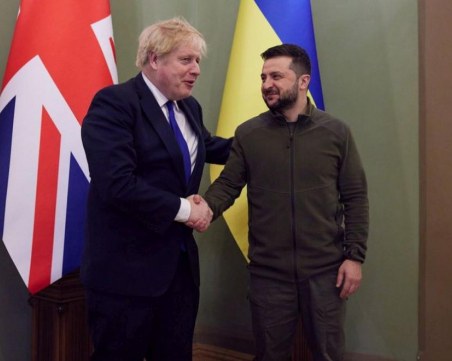 Борис Джонсън на среща със Зеленски в Киев