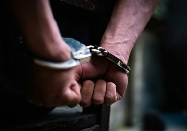 Граничен полицай е задържан за кражба на гориво от служебна