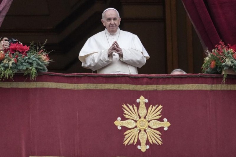 Папа Франциск осъди безумието на войната в неделната си проповед