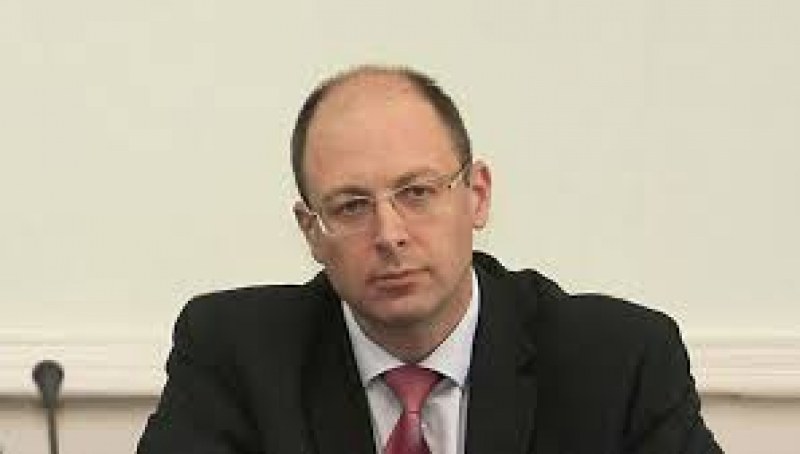 Йордан Божилов: България разчита за своята отбрана на техника от 60-те години