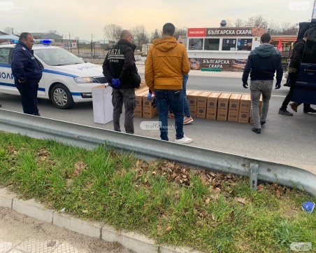 Арестуваха мъж за притежание на безакцизни цигари около Труд