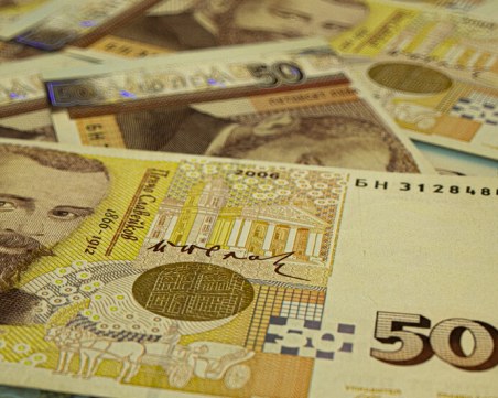 България тегли нов дълг от половин милиард лева