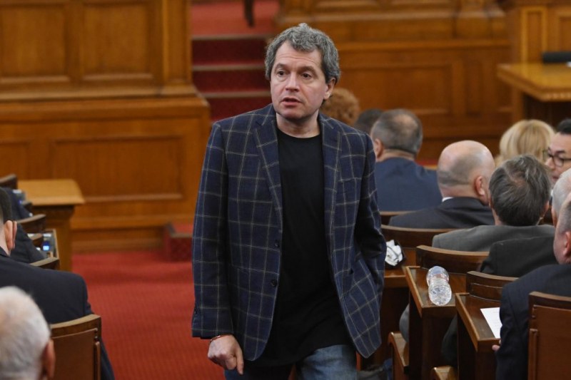 Тошко Йорданов: ПП искат шефът на БНБ да е под техен контрол