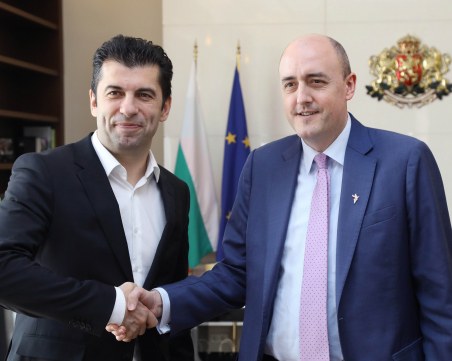 Кирил Петков: Заставаме твърдо зад свободата на медиите, за да не върнем лошите практики