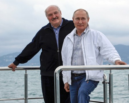 Путин и Лукашенко се срещат, обсъждат западните санкции