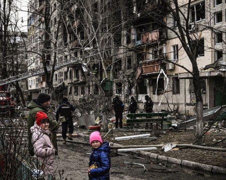 Великобритания: Възможно е да е използвано химическо оръжие в Мариупол