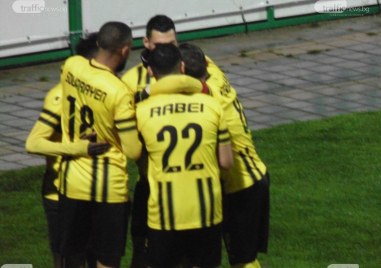 Ботев Пловдив подписа договор със спортния концерн Макрон От следващия