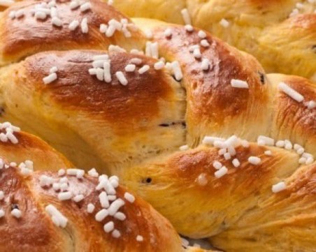 Лесна рецепта за домашен козунак