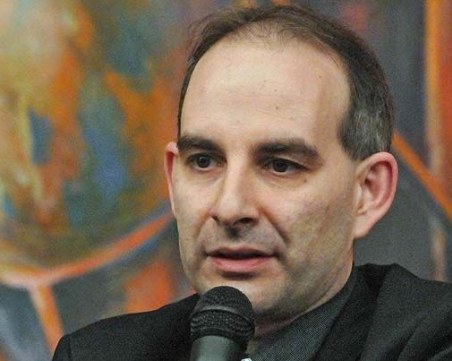 Петър Волгин наказан дисциплинарно от БНР за фалшива новина