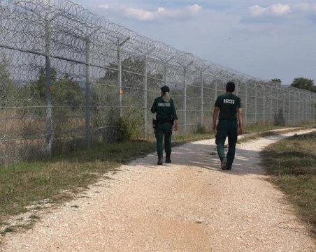 Подсилват охраната по границата ни с Турция заради засилен миграционен поток