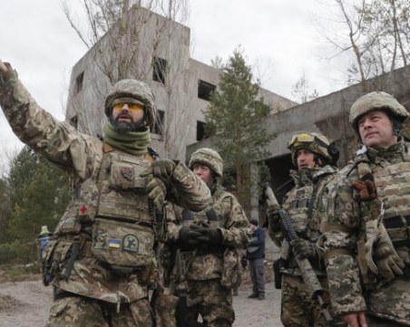 Русия: Над 1000 украински войници се предадоха в Мариупол